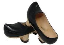 Madreñas asturianas